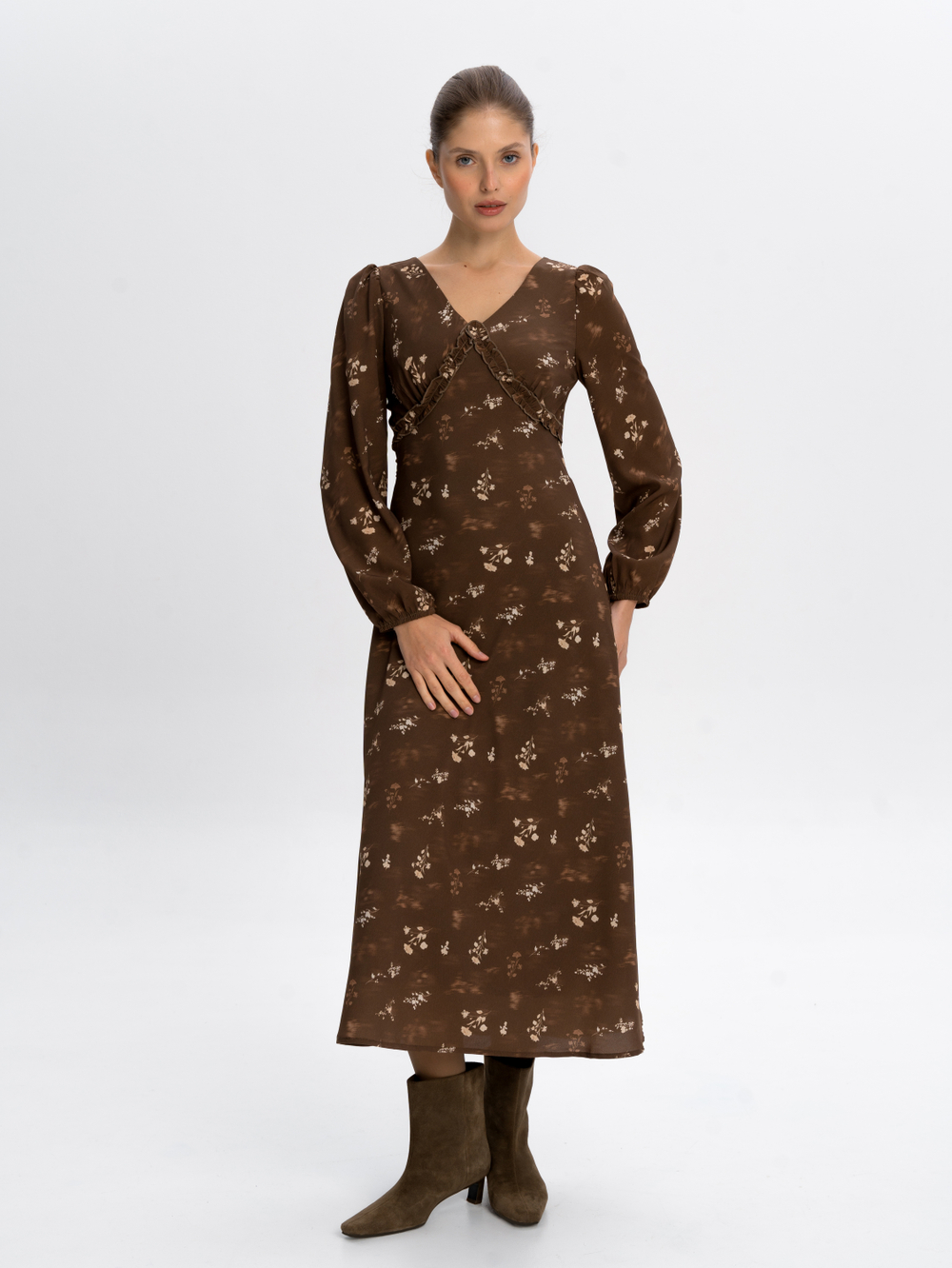 Платье-миди в цветочный принт