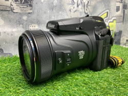Nikon Coolpix P1000