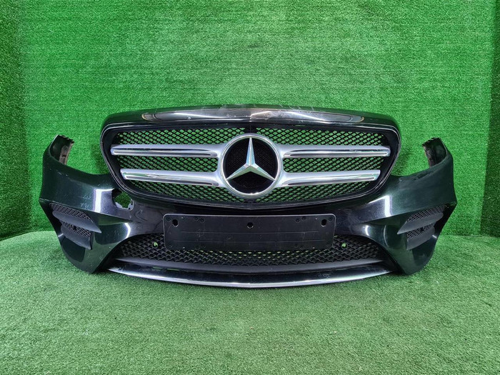 Бампер передний Mercedes E W213 16-21 AMG В сборе
