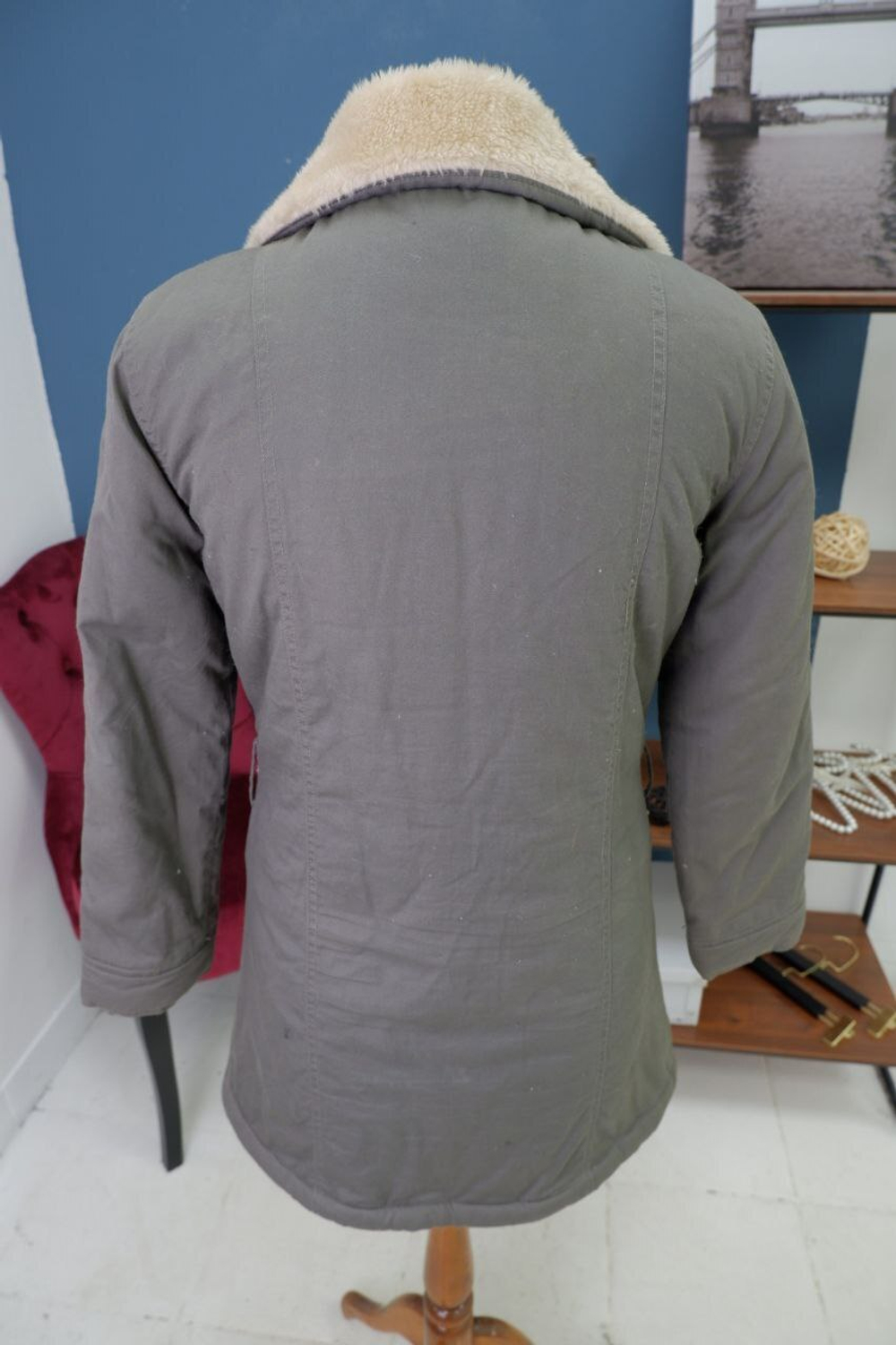 Пальто демисезонное на 14 лет