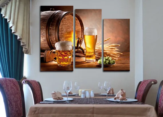 Модульная картина "Бочка пива"