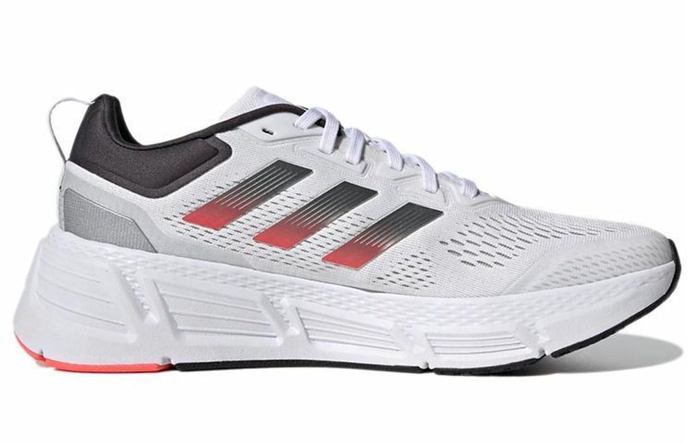 Кроссовки Adidas Questar