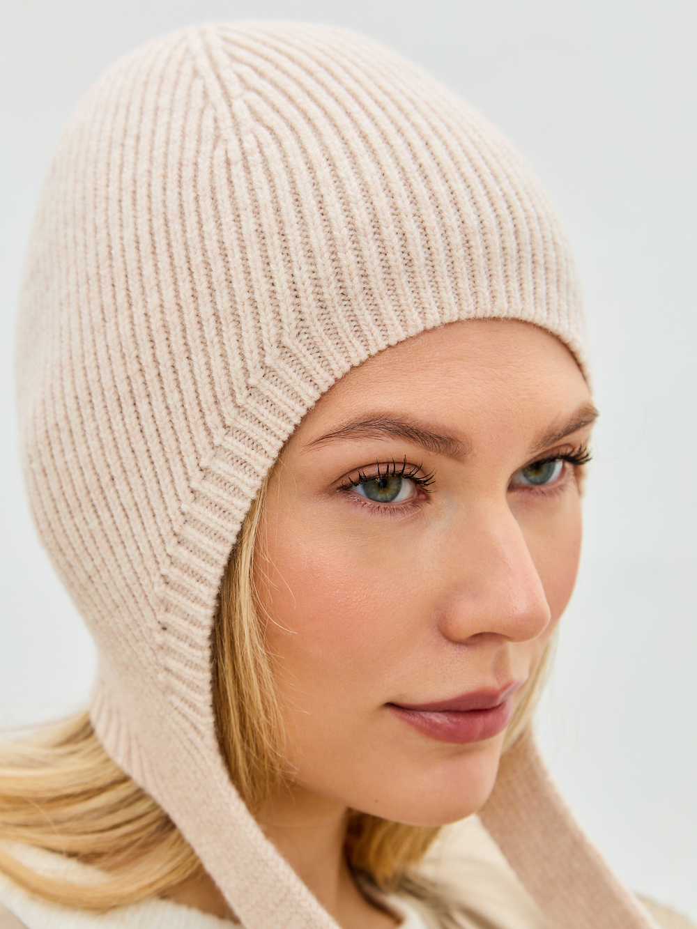 Шапка-чепчик CARY, шерсть мериноса