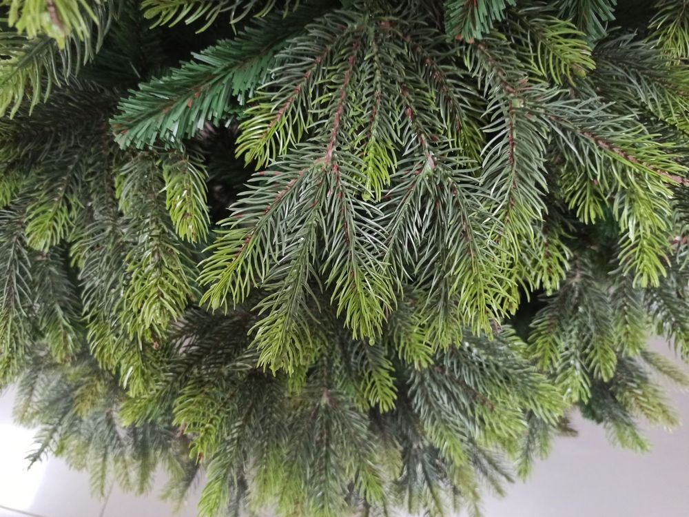 Ель искусственная «Богемская» (Литая+пвх) 210 см / 2.1 м