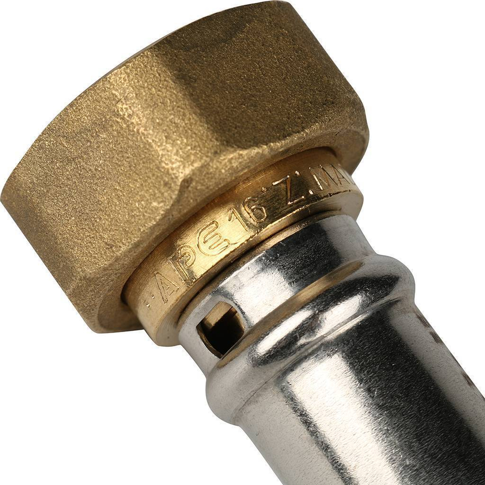 Переходник с накидной гайкой 3/4"x16