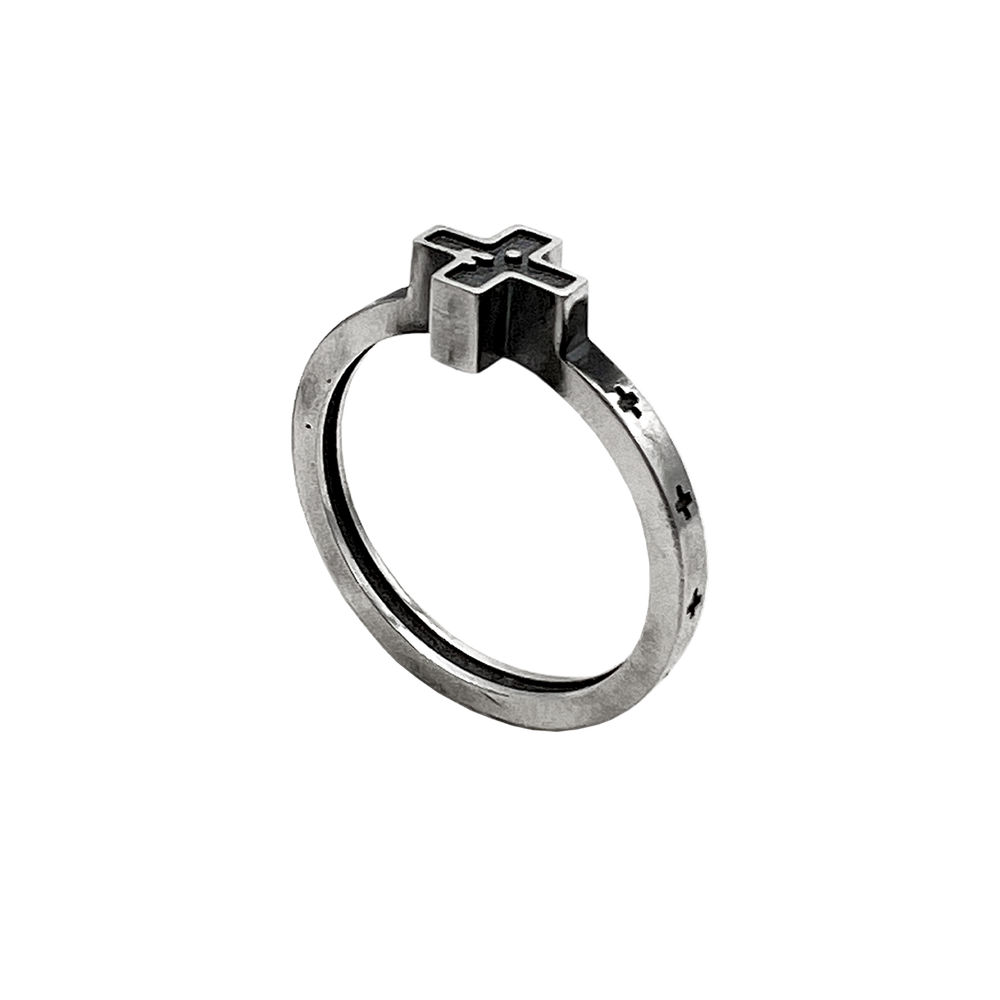 cross minus ring