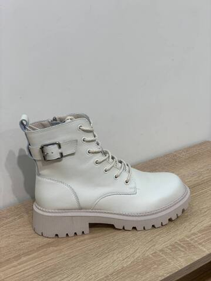 Ботинки из натуральной кожи