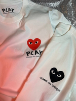 Футболки Comme des Garçons