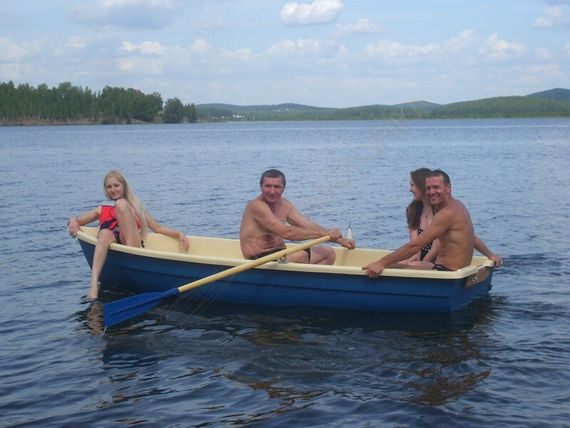 Стеклопластиковая лодка Тортилла-4 с Рундуками