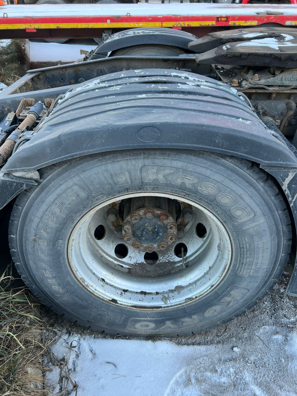 КамАЗ 5490 4x2 Седельный тягач 5490-S5 (Дизельный, 12,0 л, 401 л.с., МТ)