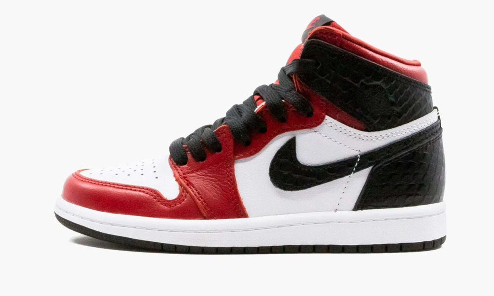 Air Jordan 1 Retro High PS "Satin Snake Chicago"