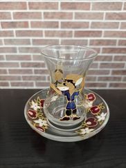 Armudu stəkan Tıq-tıq xanım