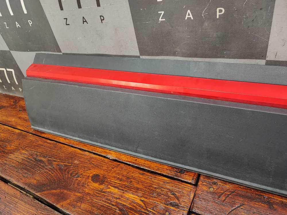 Накладка двери передней правой Changan CS35PLUS 21-нв Б/У Оригинал S111F2709041900AC