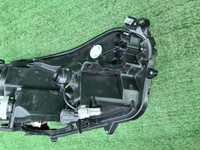 Фара левая Toyota Rav 4 CA40 (2015-2019) LED