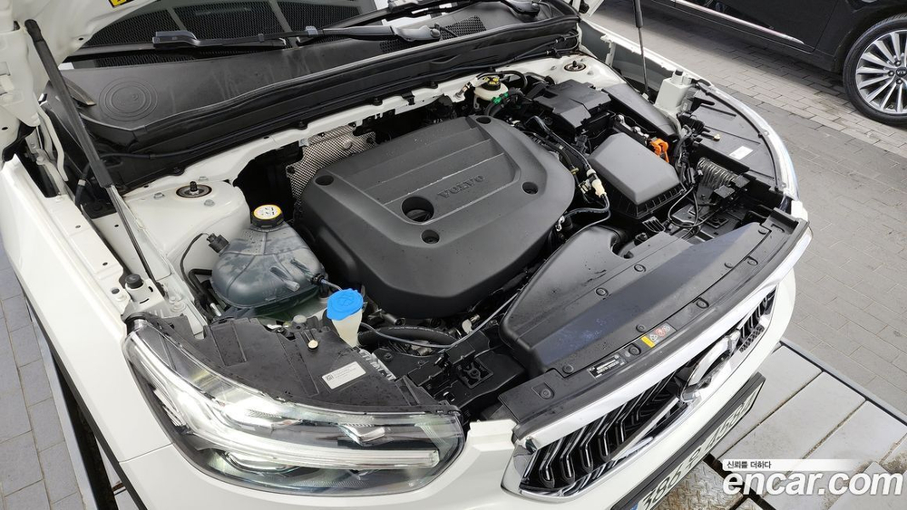 Volvo XC40 B4 Inscription (11.2021)