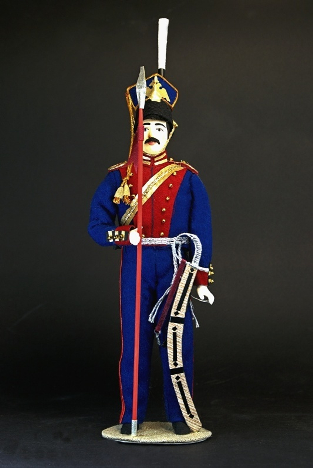 Кукла сувенирная фарфоровая. Россия. Улан. Военный мундир.19 в.