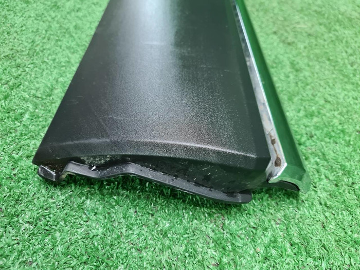 Накладка двери задняя правая Hongqi HS5 (19-нв)