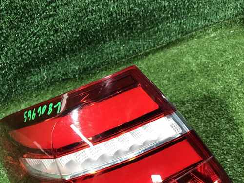 Фонарь левый внешний Mercedes GLC X253 (2015-2019)