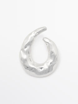 Massimo Dutti Рельефные серьги-кольца, серебряный
