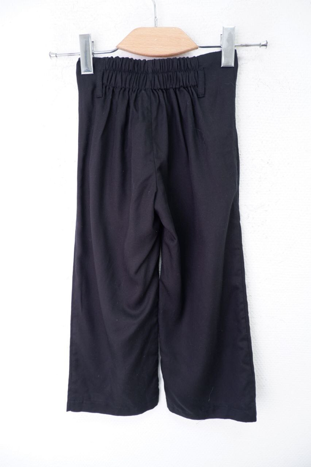 Брюки DeFacto базовые на 5-6 лет, новые