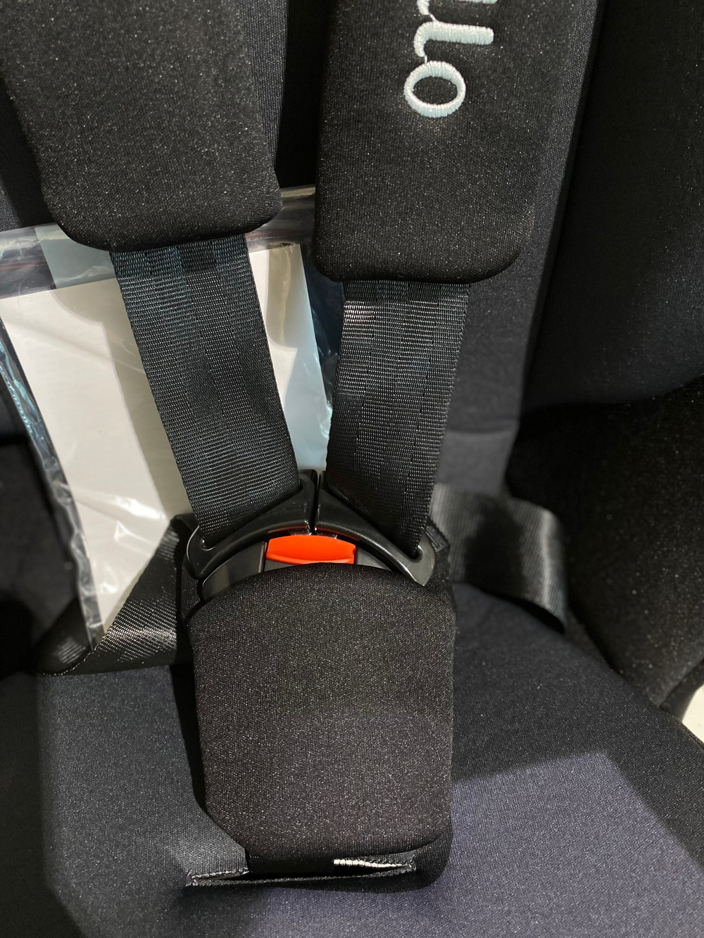 Автокресло детское YKO-933 чёрный