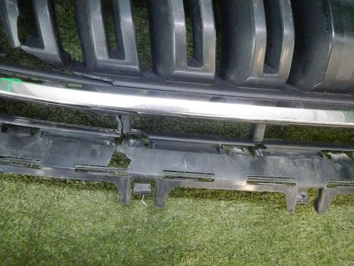 Решетка радиатора Skoda Kodiaq (2016-2022)