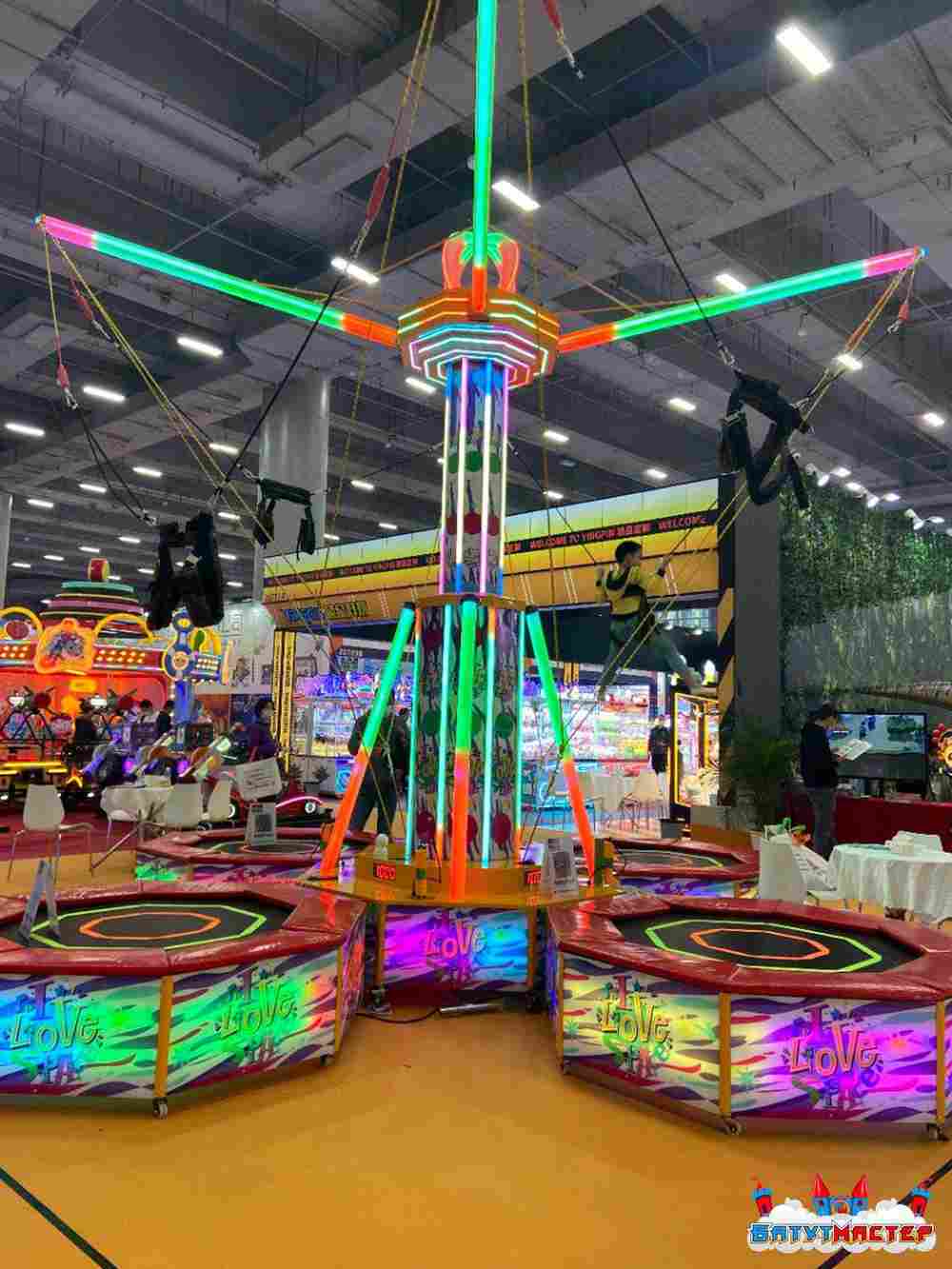 Банджи-батут «Неоновый калейдоскоп», 4-местный, 4,5×4,5×4,5 м