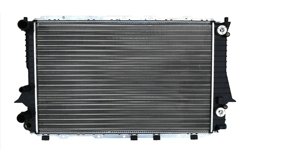 Радиатор охлаждения Audi 100 C4