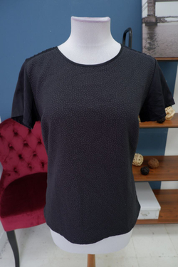 Футболка базовая с принтом 42 размер