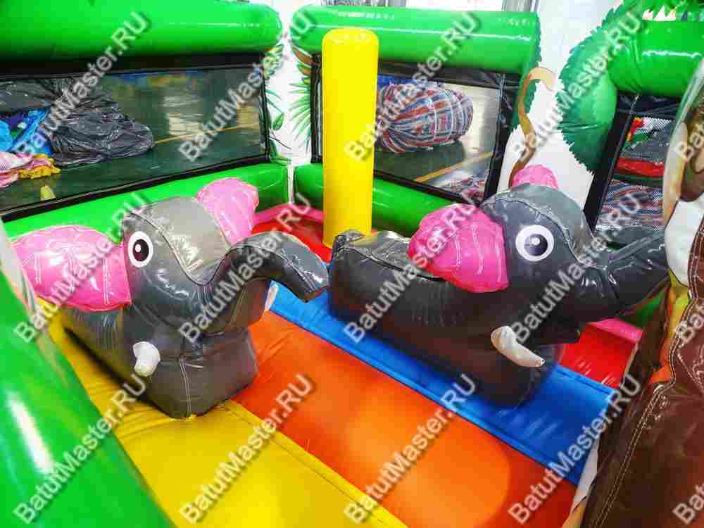 Коммерческий надувной батут "Национальный парк" 4*3*3 м