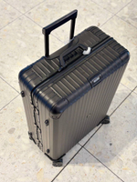 Чемодан Rimowa