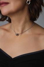 Колье маленькое серебряное сердце на серебряной цепочке с бегунком