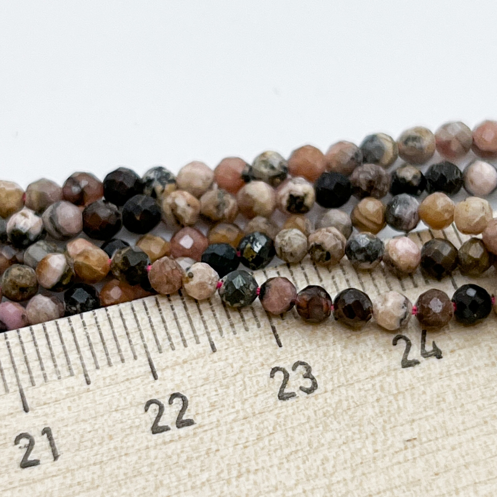 Родонит+родохрозит граненый, размер 3-3,2 мм, цена за нить 120 шт (около 38 см)