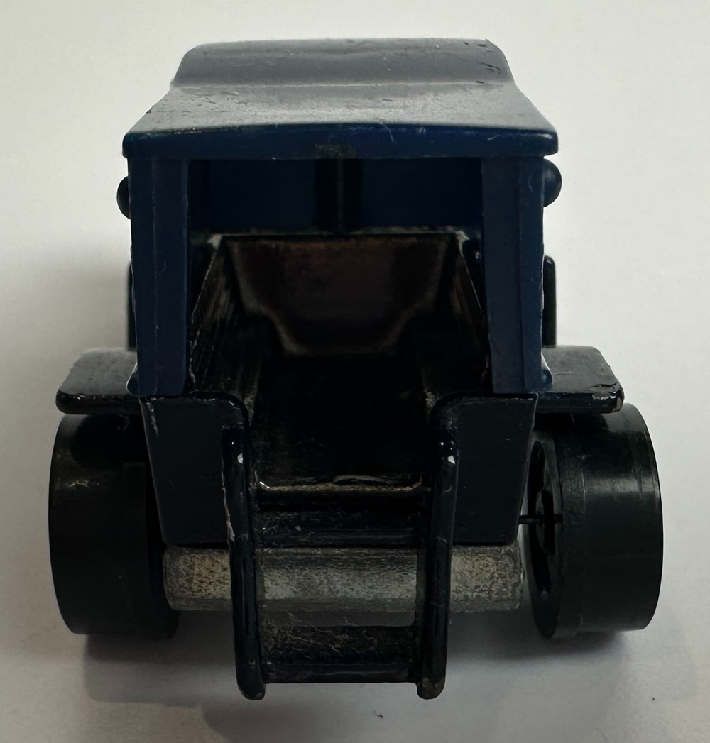 Hot Wheels | Redline | Paddy Wagon (Dark Blue) (1970)