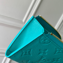 Louis Vuitton Noa Compact Wallet