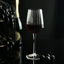 Бокал для вина 355 мл "Streak Optical" d 7,8 см h22 см P.L. - BarWare [6]