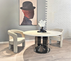 Фигурка Black and White Bubble Female Head