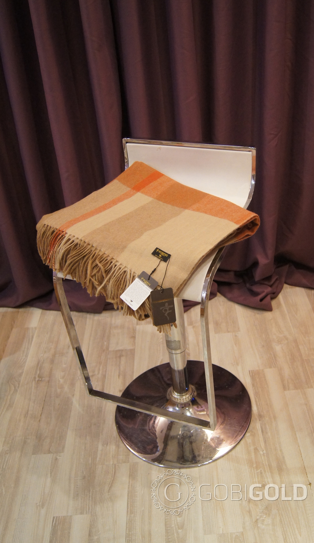 Плед из 100% верблюжьей шерсти 150x200 см. (ERDENET) арт. 154А - камел-оранжевый