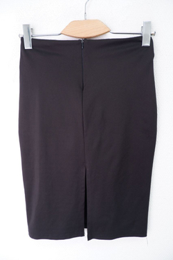 Юбка обтягивающего кроя 44/46 размер