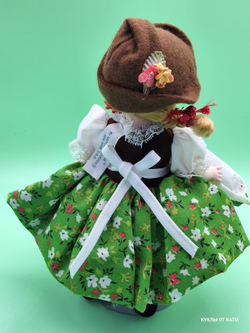 Коллекционная кукла Madame Alexander винтаж 033547