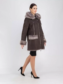 Дубленка натуральная с капюшоном зимняя