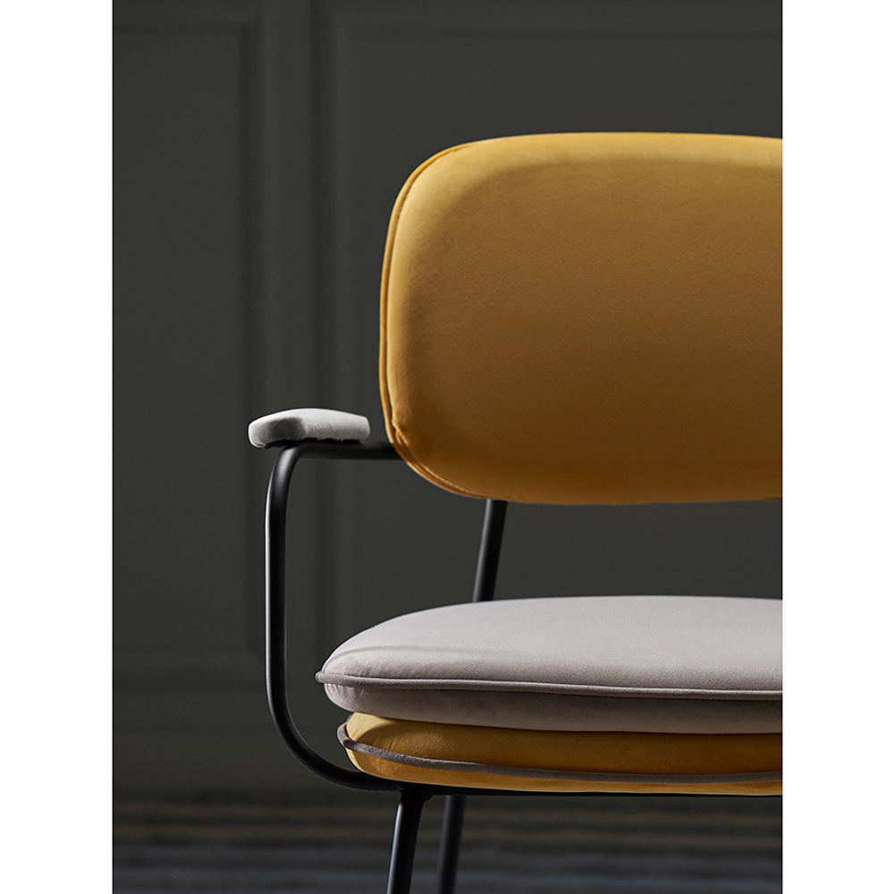 Стул с подлокотниками и контрастным кантом pea, велюр, желтый/бежевый