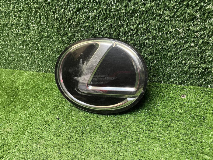 Эмблема решетки радиатора Lexus RX 3 AL10 (08-12)