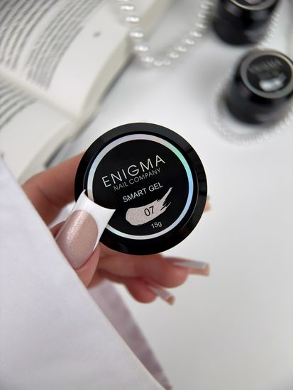 Жидкий бескислотный гель Enigmanic SMART gel 07 30 мл.