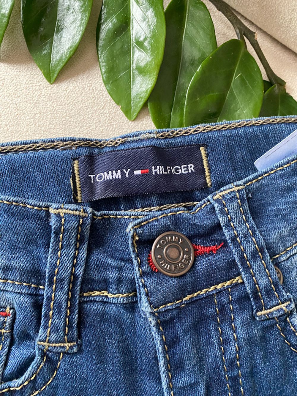 Новые джинсы Tommy Hilfiger, 98