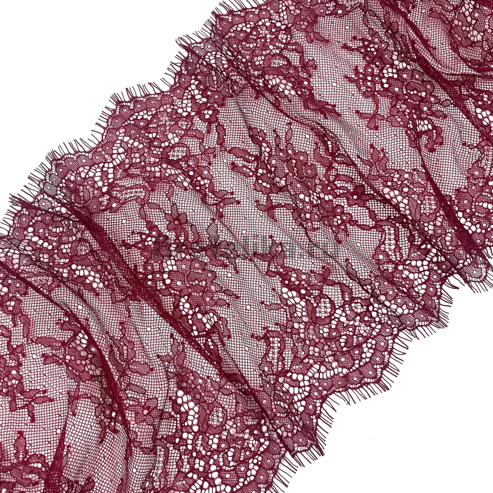 Шантильи бордовый 20 см