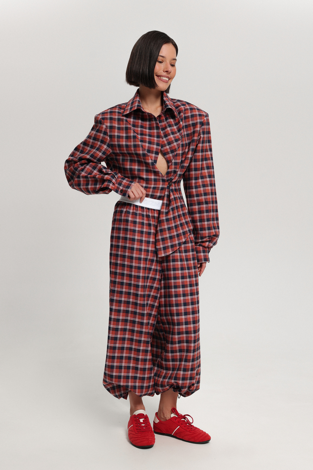 Брюки в клетку