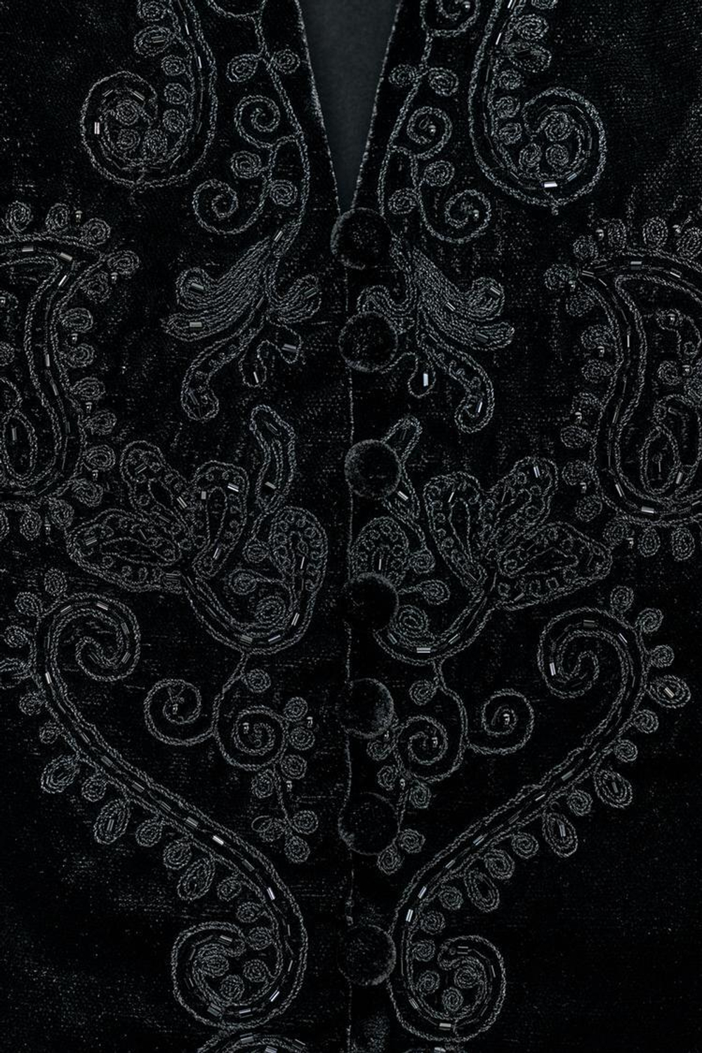 ZARA ЖИЛЕТ ИЗ БАРХАТА С ВЫШИВКОЙ — ZW COLLECTION LIMITED EDITION, ЧЕРНЫЙ