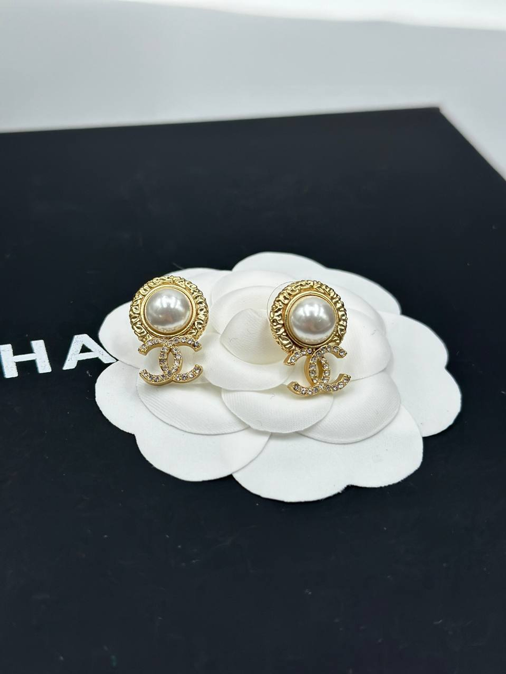 Серьги CHANEL