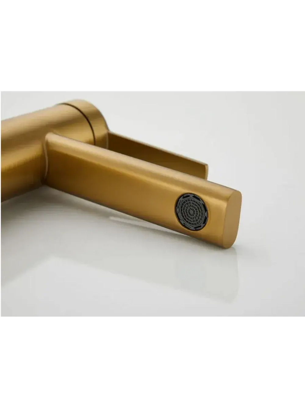 B10813-5 Смеситель для раковины BELZ